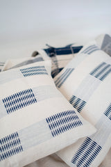 VEKU’S CUSHION 2
