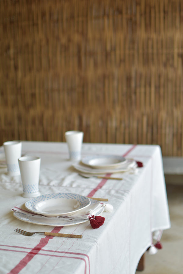 Margin Tablecloth Red