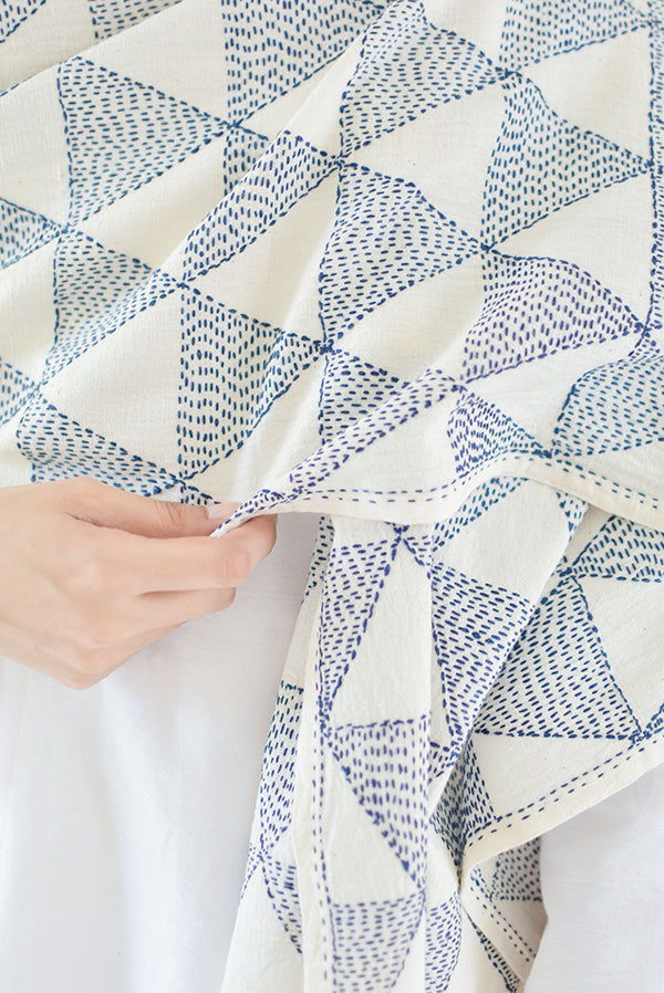 MALKHA SCARF WHITE