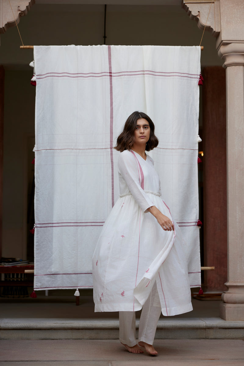 FLIGHT ANGRAKHA RED