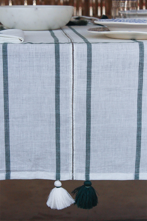 MARGIN TABLECLOTH GREEN